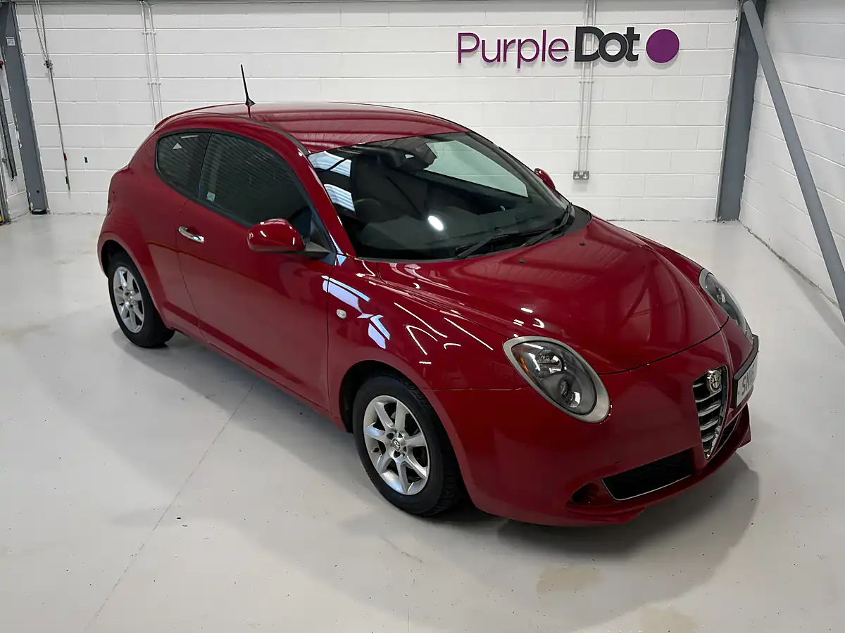 Used 2016 Alfa Romeo Mito Progression Red - Front View