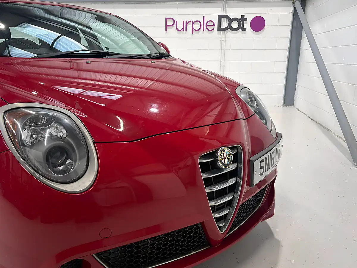 Used 2016 Alfa Romeo Mito Progression Red - Interior and Exterior details 8