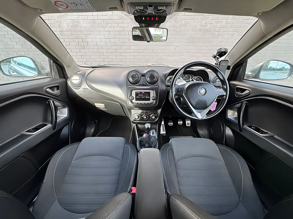 Used 2016 Alfa Romeo Mito Super Grigio Anthracite - 607/B - Interior and Exterior details 16