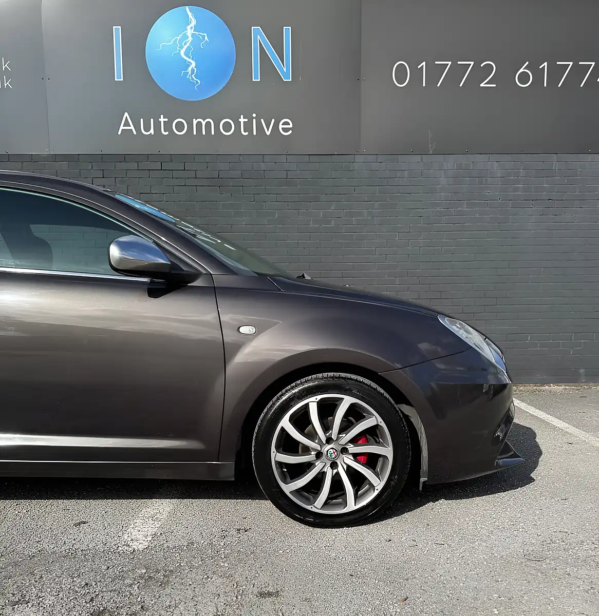 Used 2016 Alfa Romeo Mito Super Grigio Anthracite - 607/B - Interior and Exterior details 9