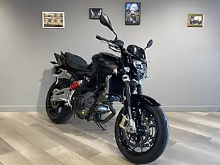 Used 2016 Aprilia Shiver Sl 750 - Interior and Exterior details 3