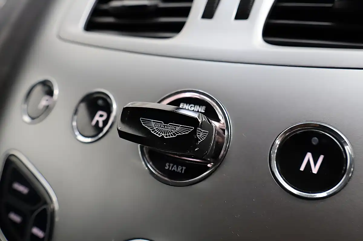 Used 2016 Aston Martin Rapide S Silver - Interior and Exterior details 20