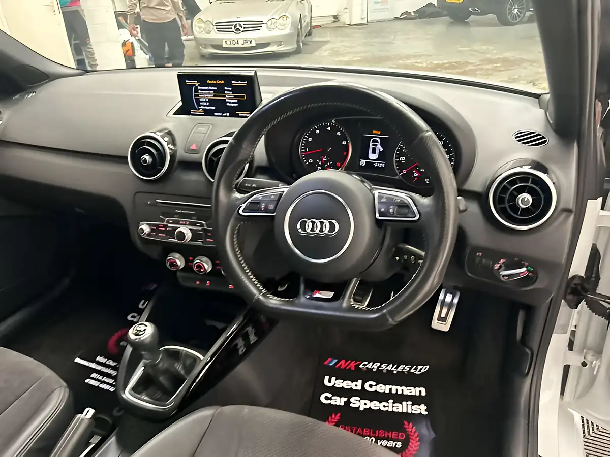 Used 2016 Audi A1 Black Edition White - Interior and Exterior details 16
