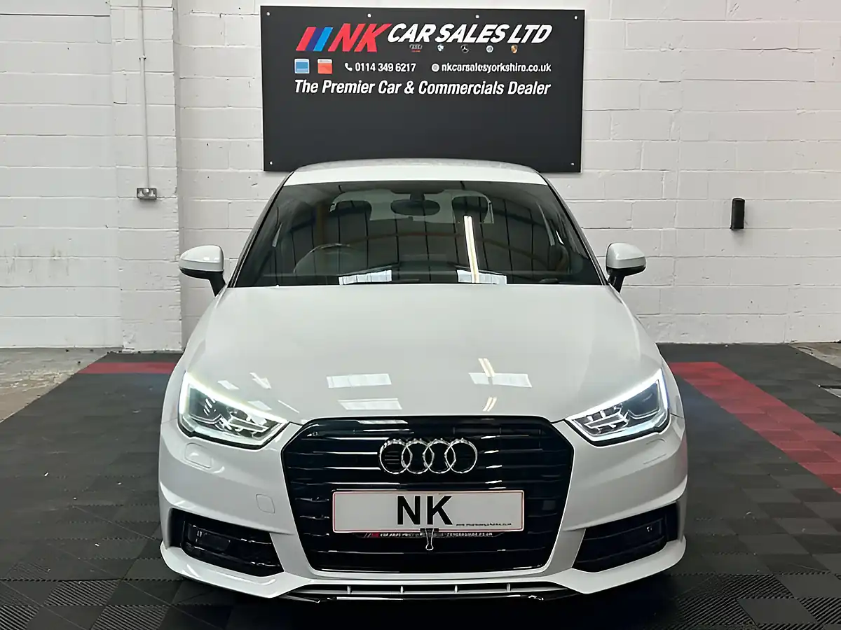 Used 2016 Audi A1 Black Edition White - Interior and Exterior details 3