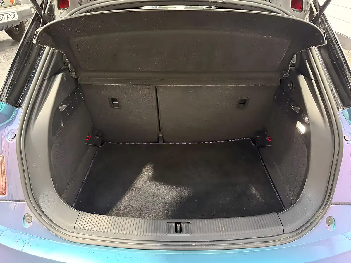 Used 2016 Audi A1 S Line Blue - Interior and Exterior details 12