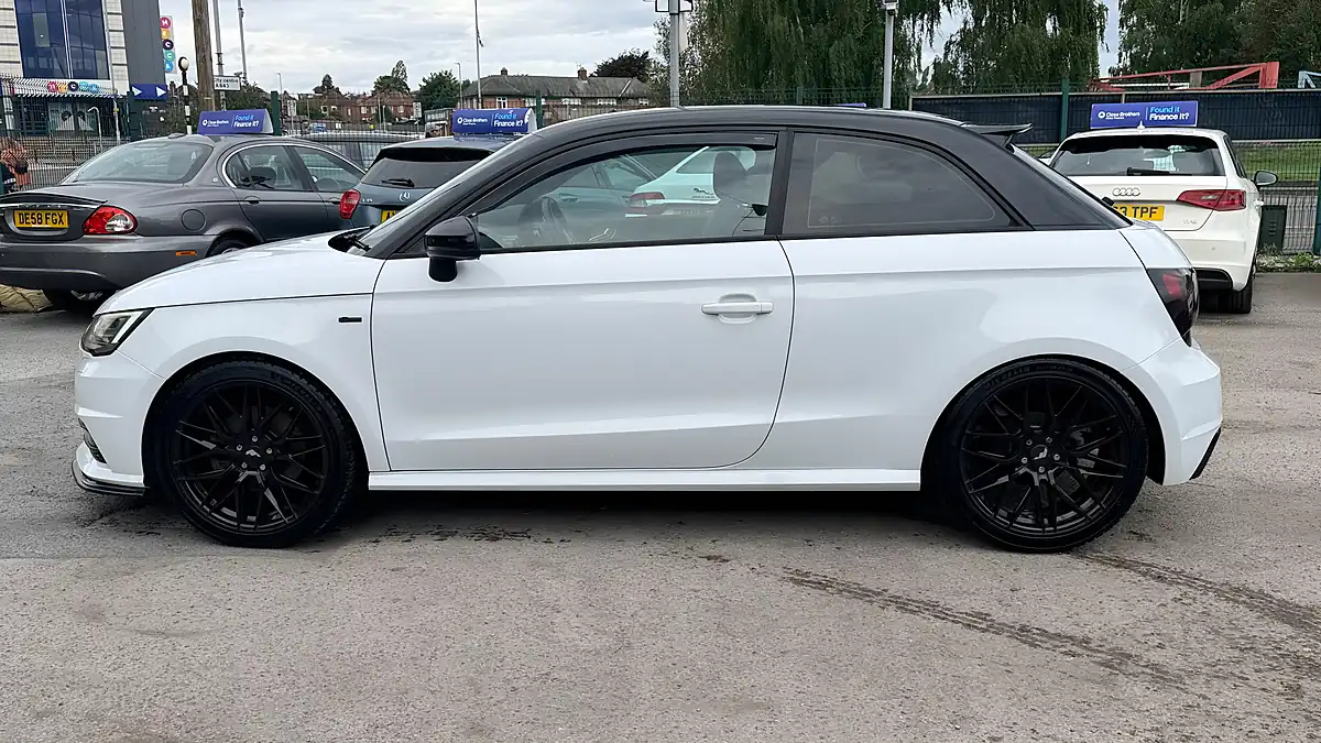 Used 2016 Audi A1 S Line White - Interior and Exterior details 6