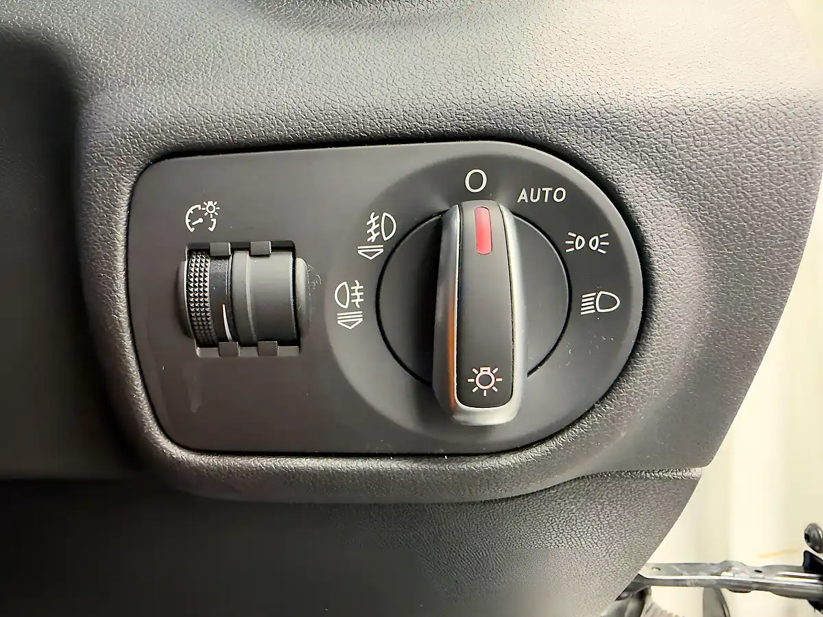 Used 2016 Audi A1 S Line White - Interior and Exterior details 13