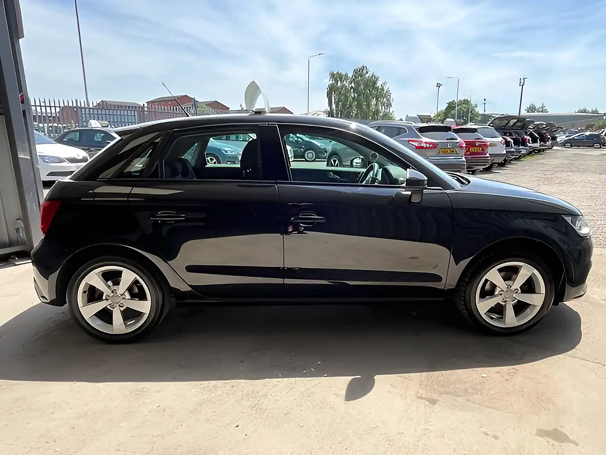 Used 2016 Audi A1 Sport Black - Interior and Exterior details 7
