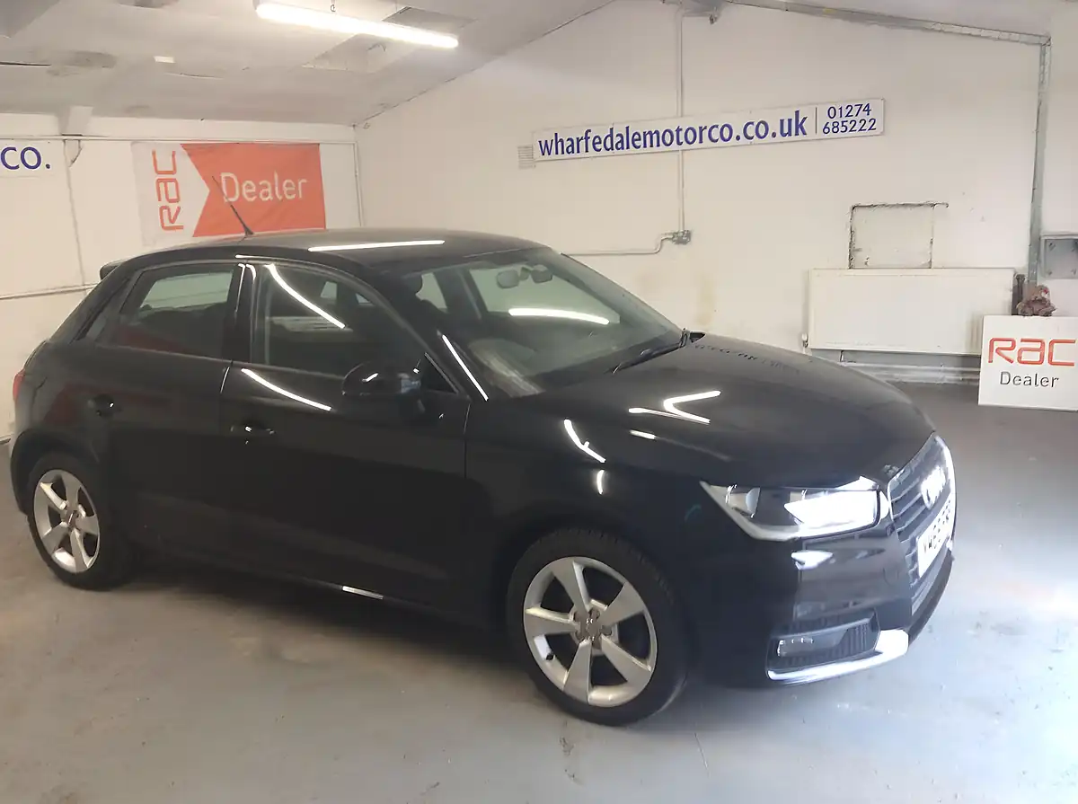 Used 2016 Audi A1 Sport Black - Interior and Exterior details 2