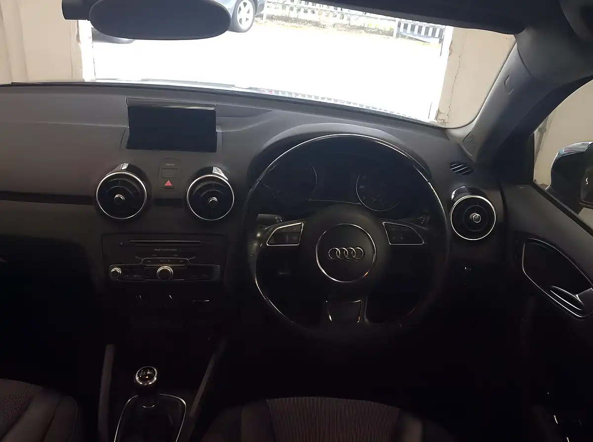 Used 2016 Audi A1 Sport Black - Interior and Exterior details 20