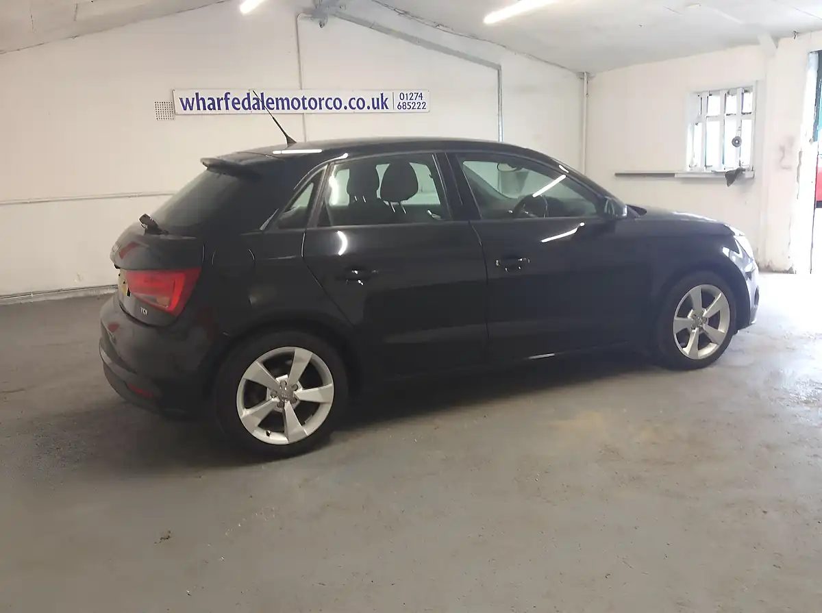 Used 2016 Audi A1 Sport Black - Interior and Exterior details 6