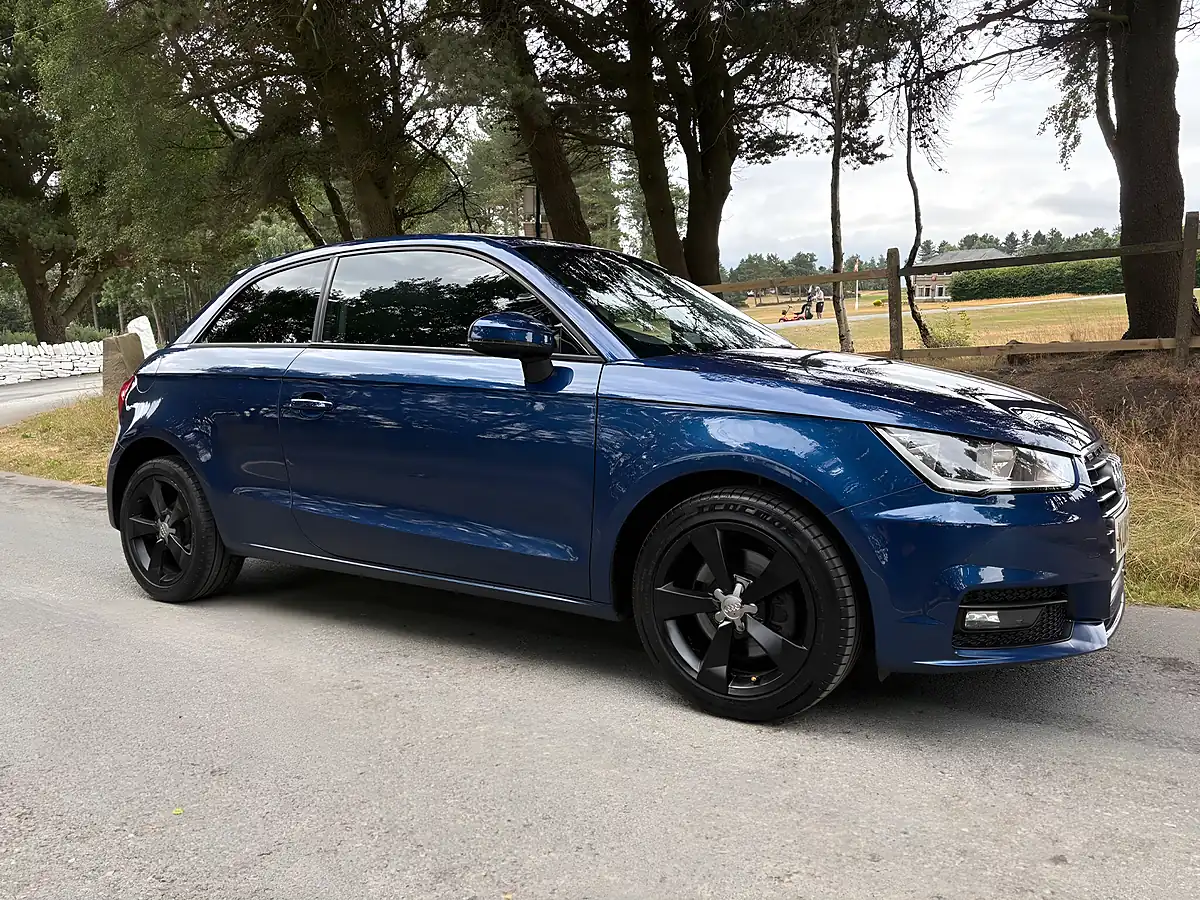 Used 2016 Audi A1 Sport Blue - Interior and Exterior details 2
