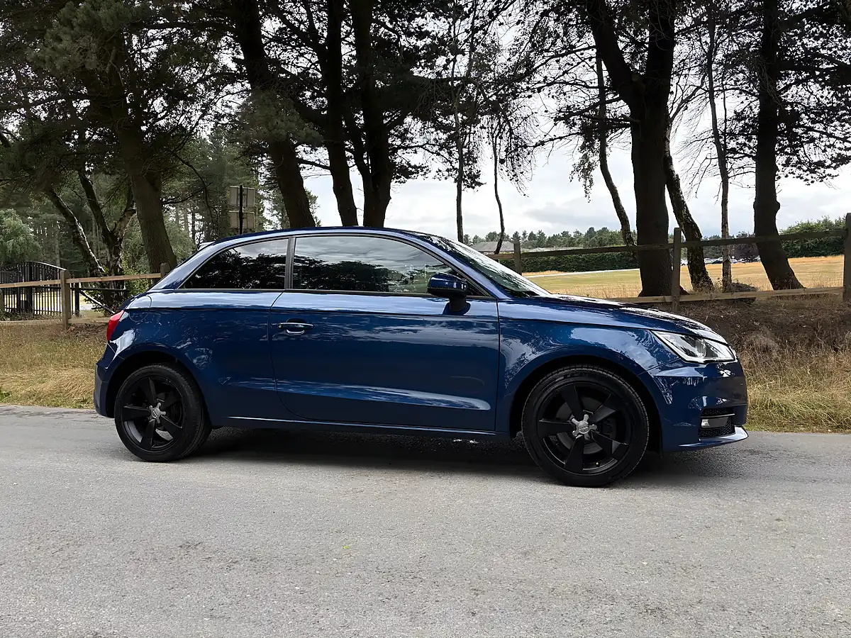 Used 2016 Audi A1 Sport Blue - Interior and Exterior details 3