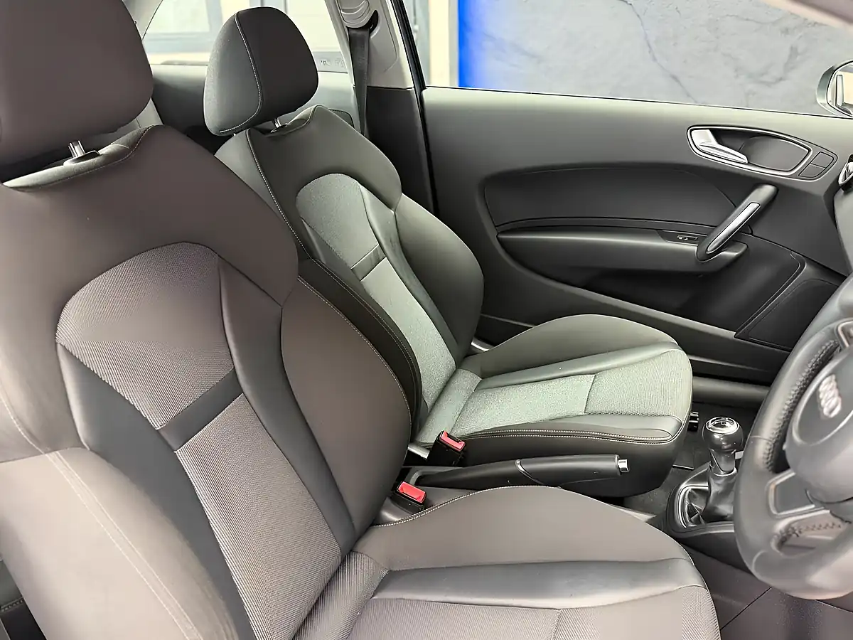 Used 2016 Audi A1 Sport Blue - Interior and Exterior details 12