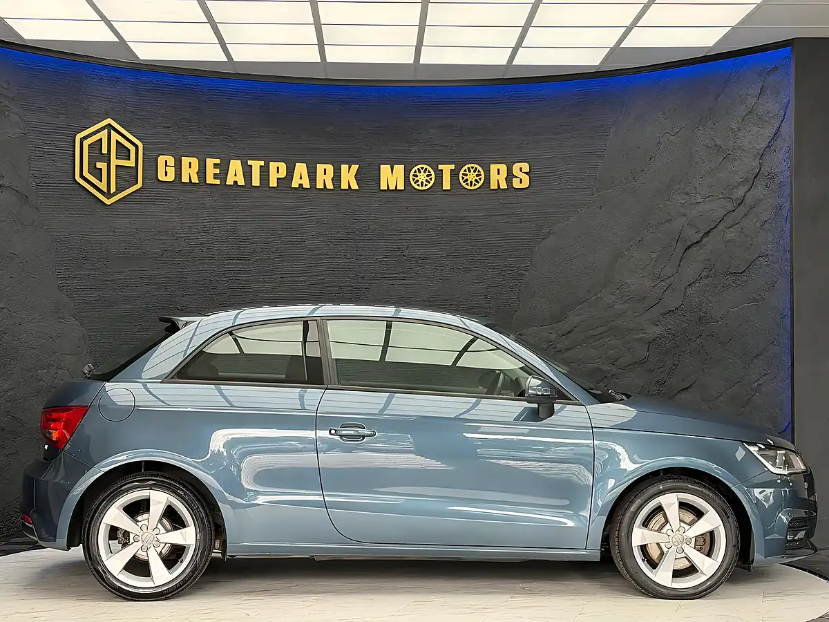 Used 2016 Audi A1 Sport Blue - Interior and Exterior details 4