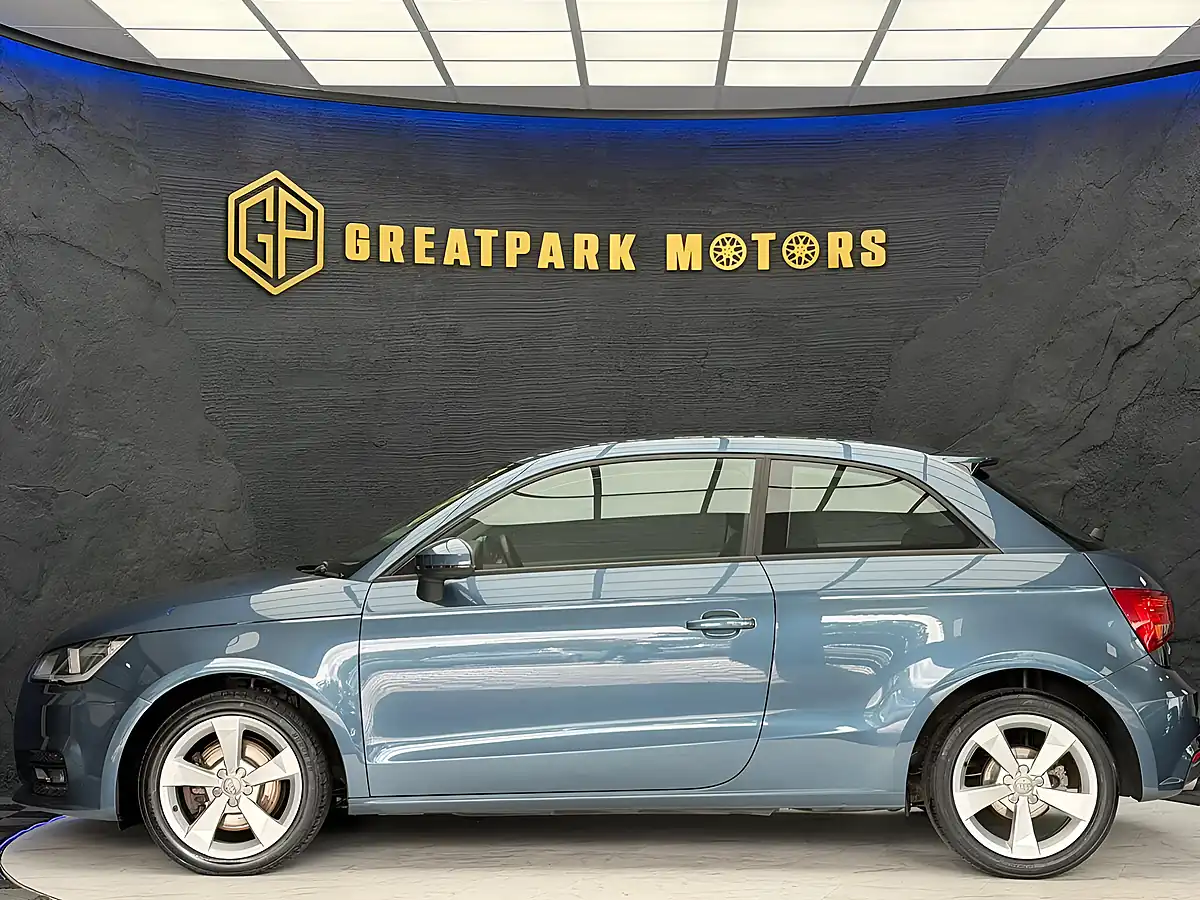 Used 2016 Audi A1 Sport Blue - Interior and Exterior details 8