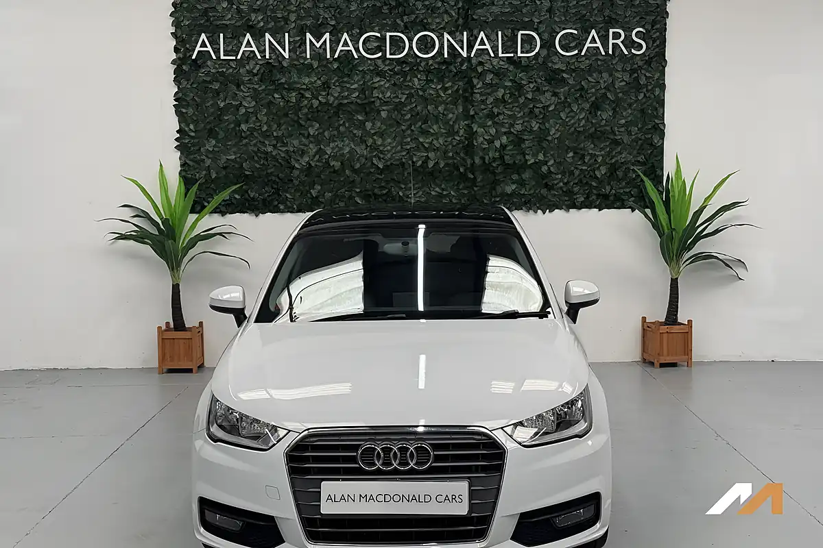 Used 2016 Audi A1 Sport White - Interior and Exterior details 10