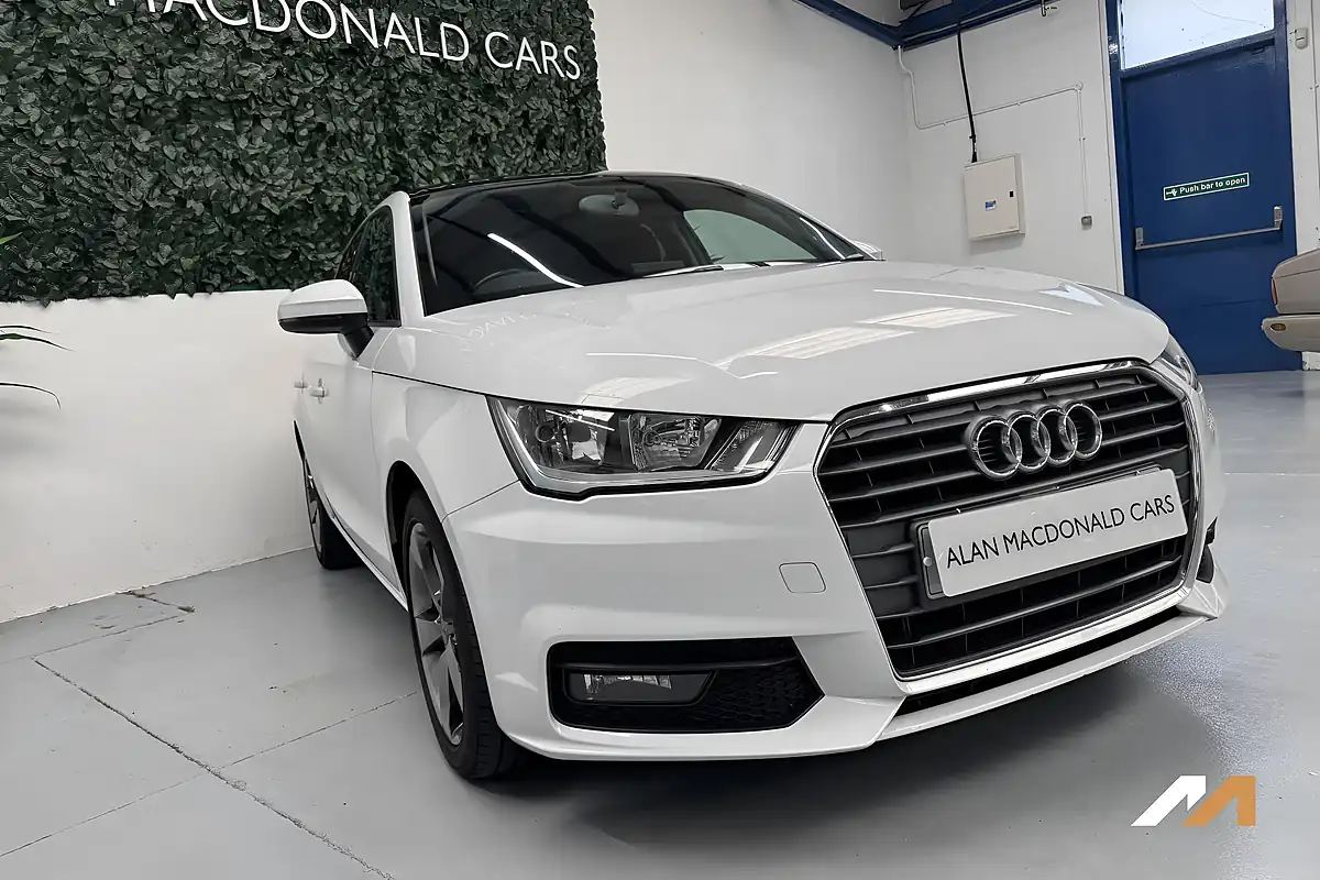 Used 2016 Audi A1 Sport White - Interior and Exterior details 16