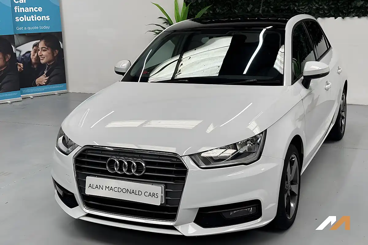 Used 2016 Audi A1 Sport White - Interior and Exterior details 9