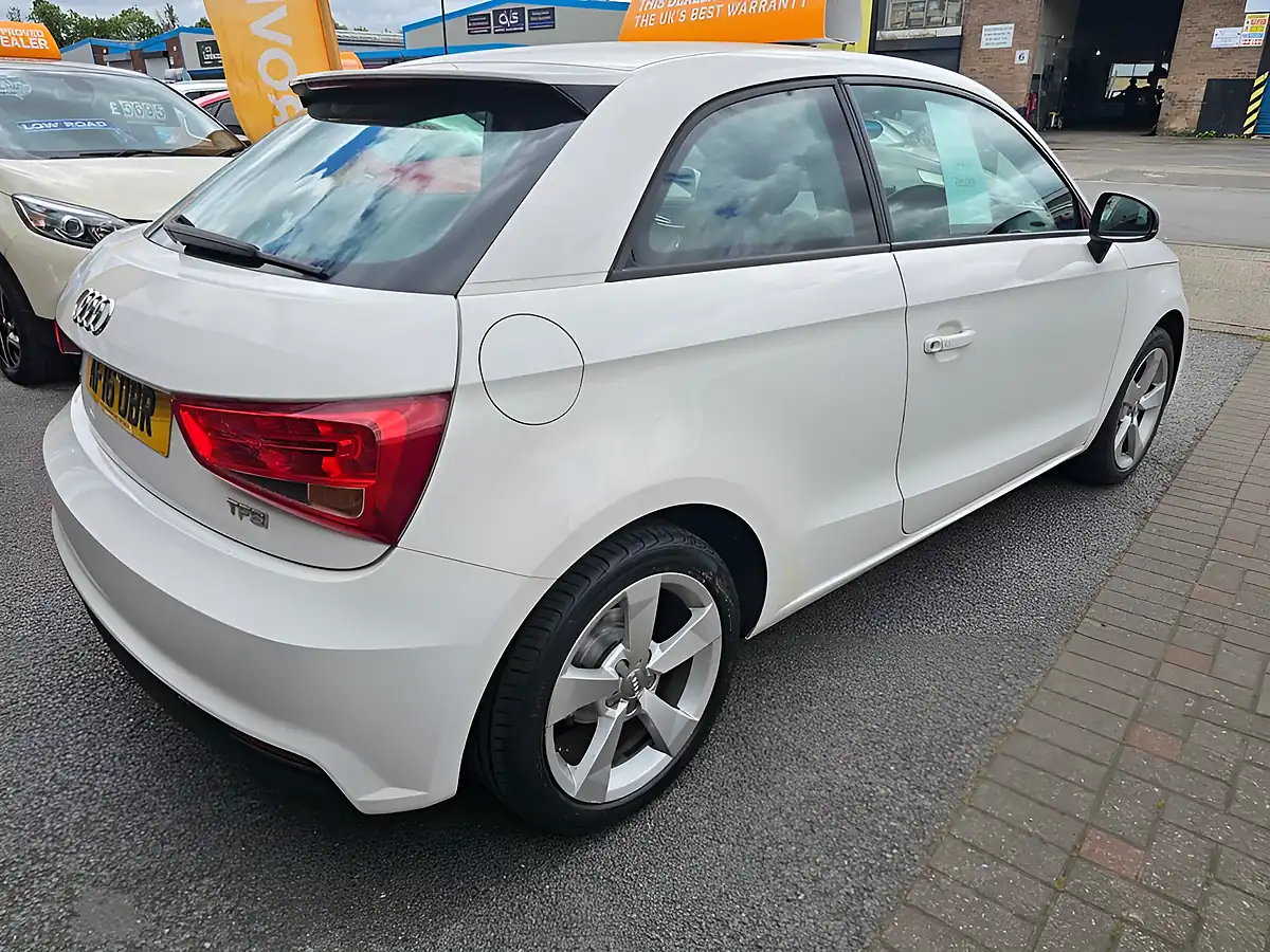 Used 2016 Audi A1 Sport White - Interior and Exterior details 4