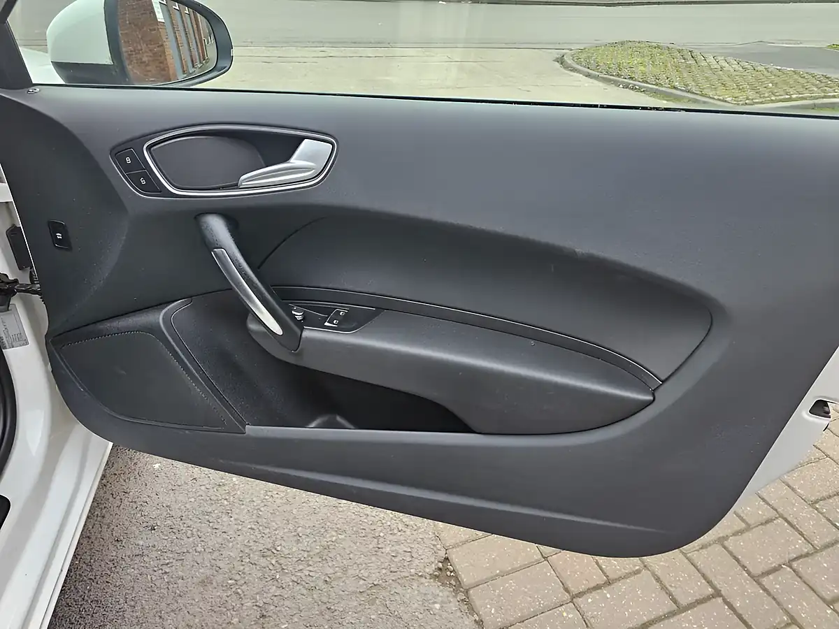 Used 2016 Audi A1 Sport White - Interior and Exterior details 12