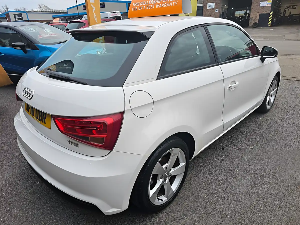 Used 2016 Audi A1 Sport White - Interior and Exterior details 4