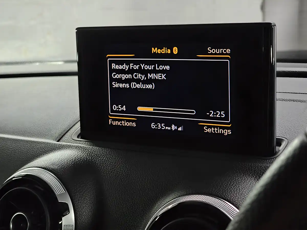 Used 2016 Audi A3 S Line Ibis White - Interior and Exterior details 15