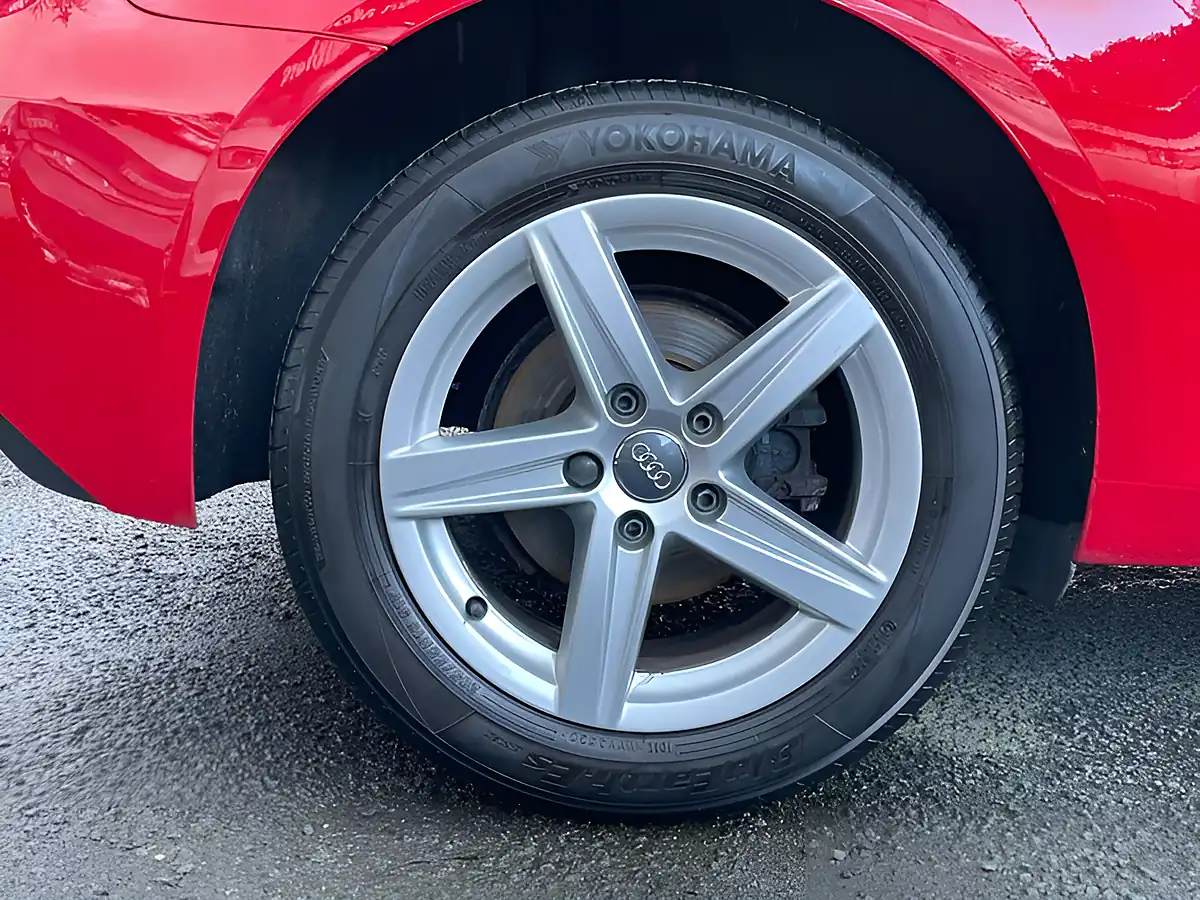 Used 2016 Audi A3 Se Red - Interior and Exterior details 9
