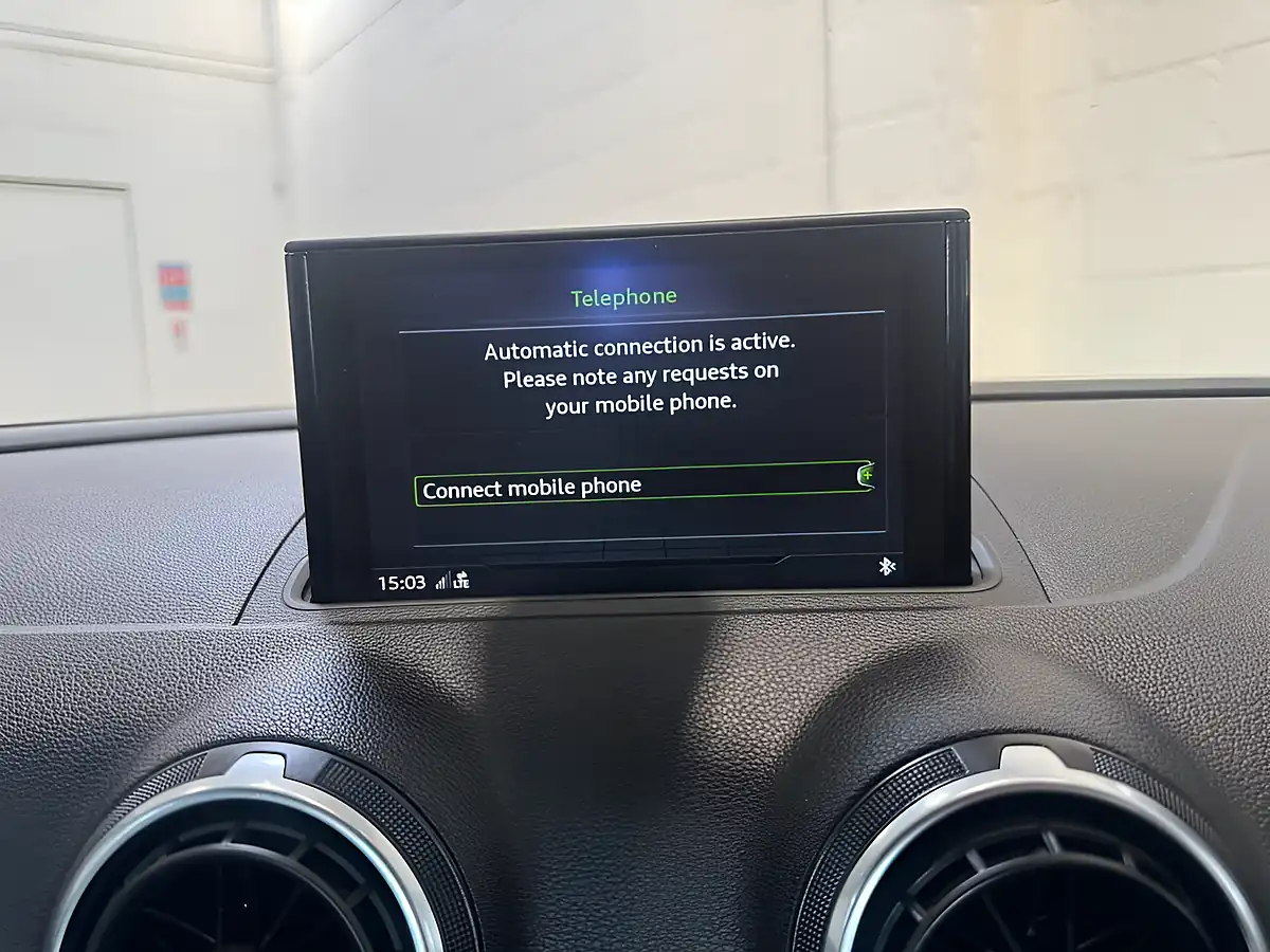 Used 2016 Audi A3 Se Technik Black - Interior and Exterior details 11
