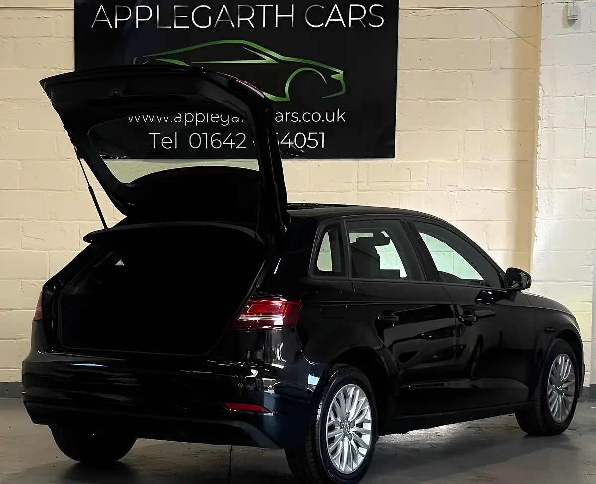 Used 2016 Audi A3 Se Technik Black - Interior and Exterior details 4