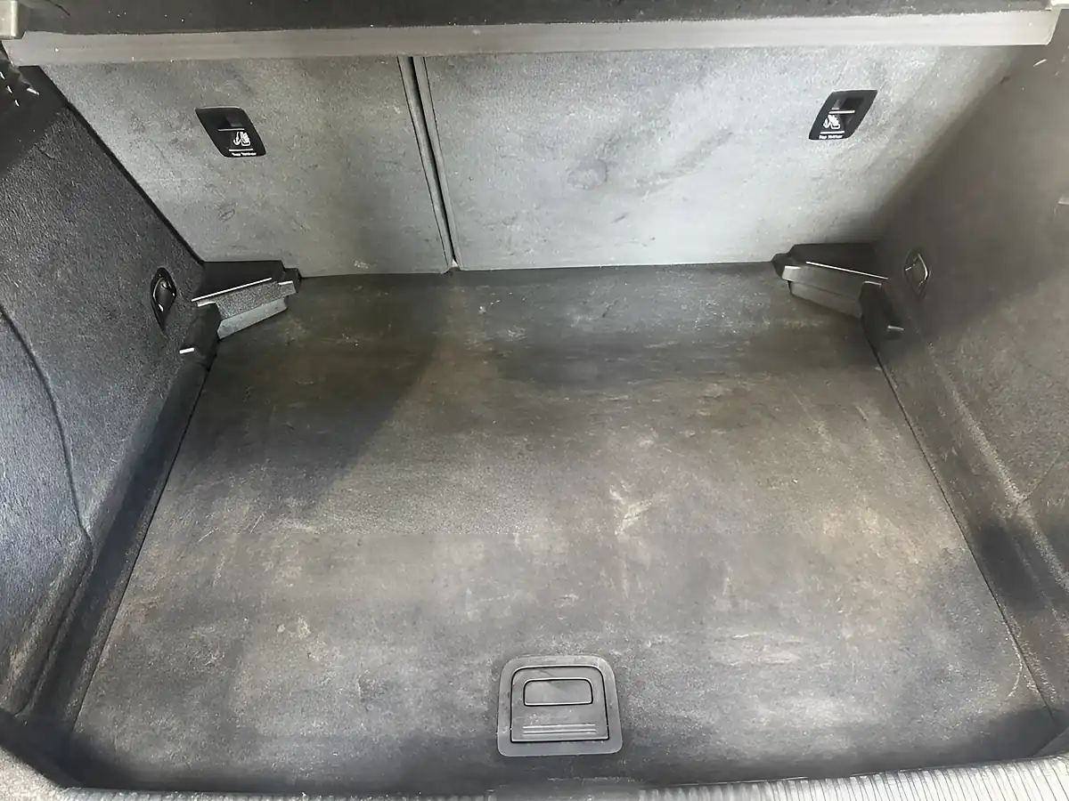 Used 2016 Audi A3 Se Technik Black - Interior and Exterior details 9