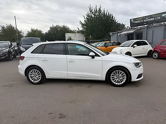 2016 Audi A3 SE Technik 2.0 TDI
