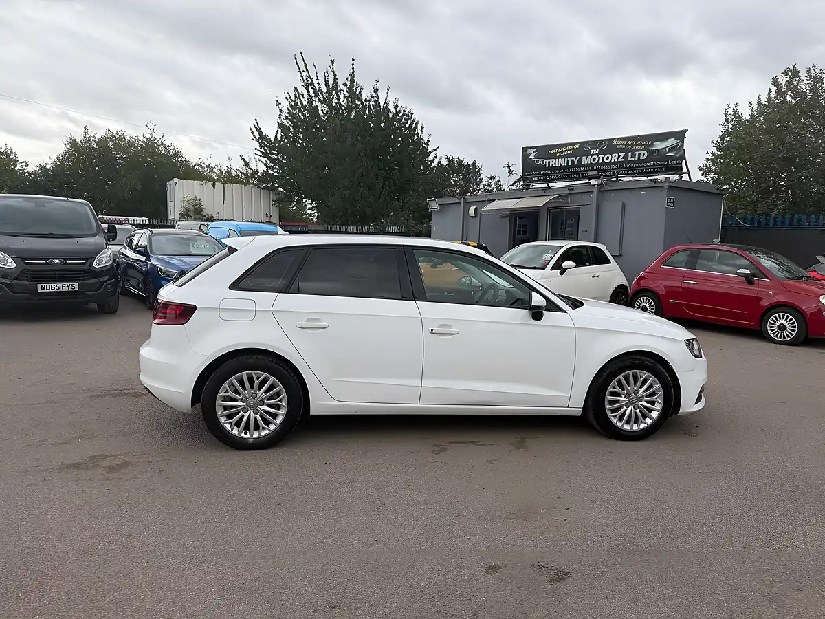 Used 2016 Audi A3 Se Technik Sportback White - Interior and Exterior details 6