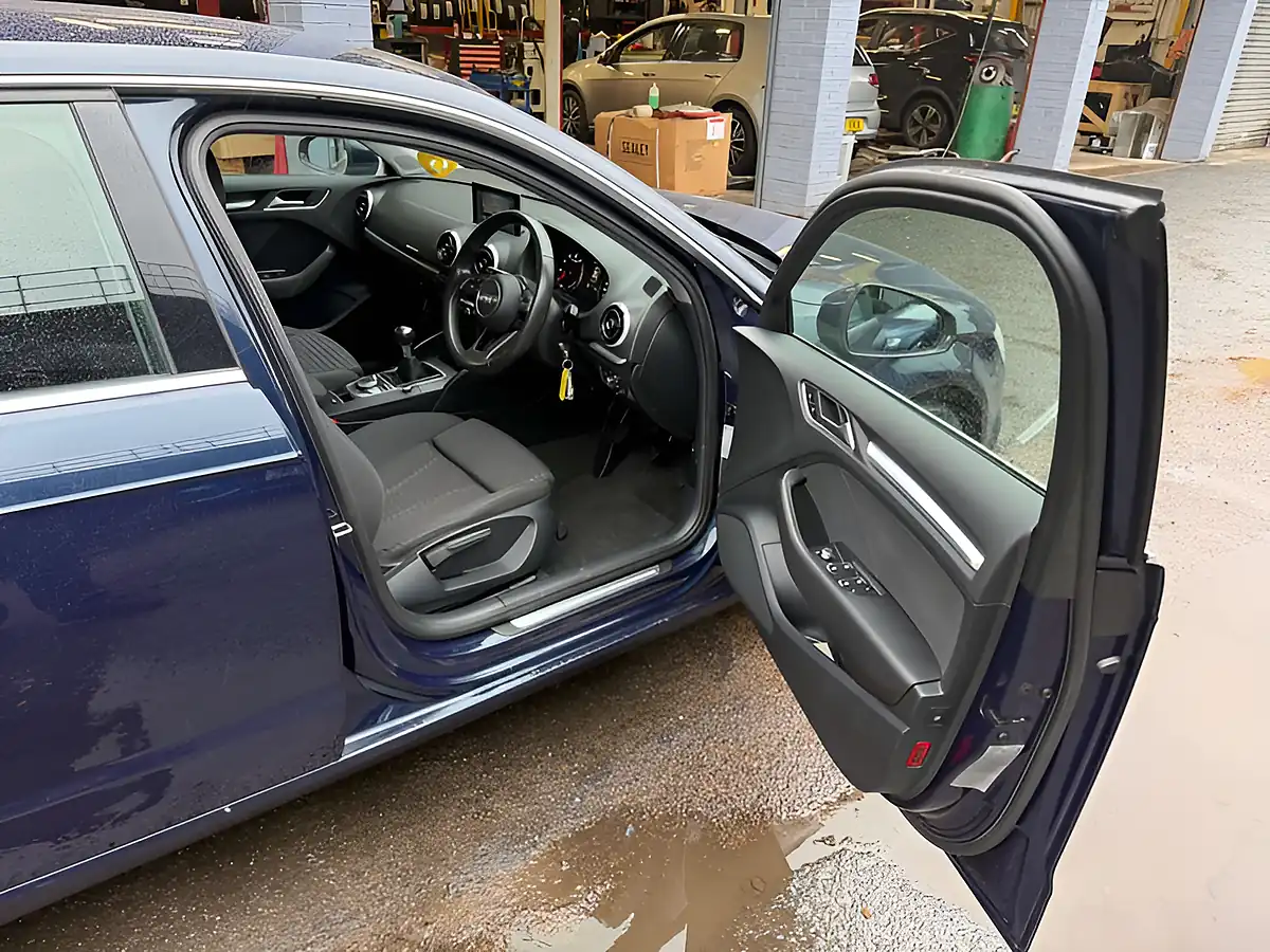 Used 2016 Audi A3 Sport Blue - Interior and Exterior details 13