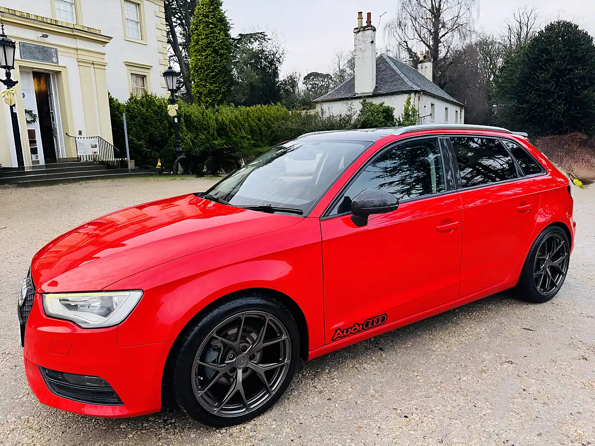 Used 2016 Audi A3 Sportback Red - Interior and Exterior details 3