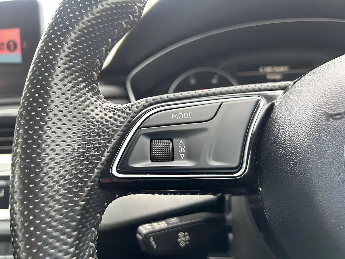 Used 2016 Audi A4 Avant S Line Black - Interior and Exterior details 16