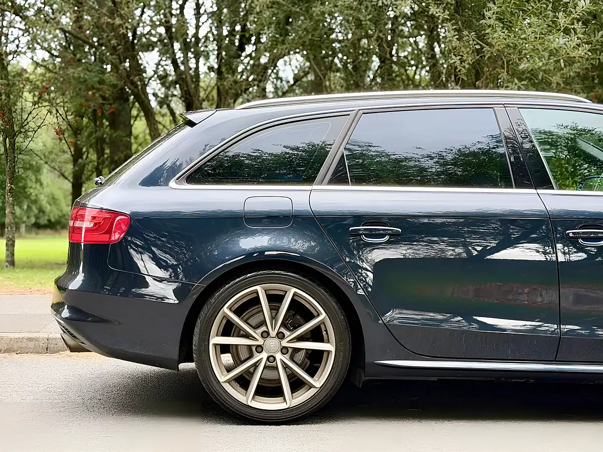 Used 2016 Audi A4 Avant S Line Black - Interior and Exterior details 17