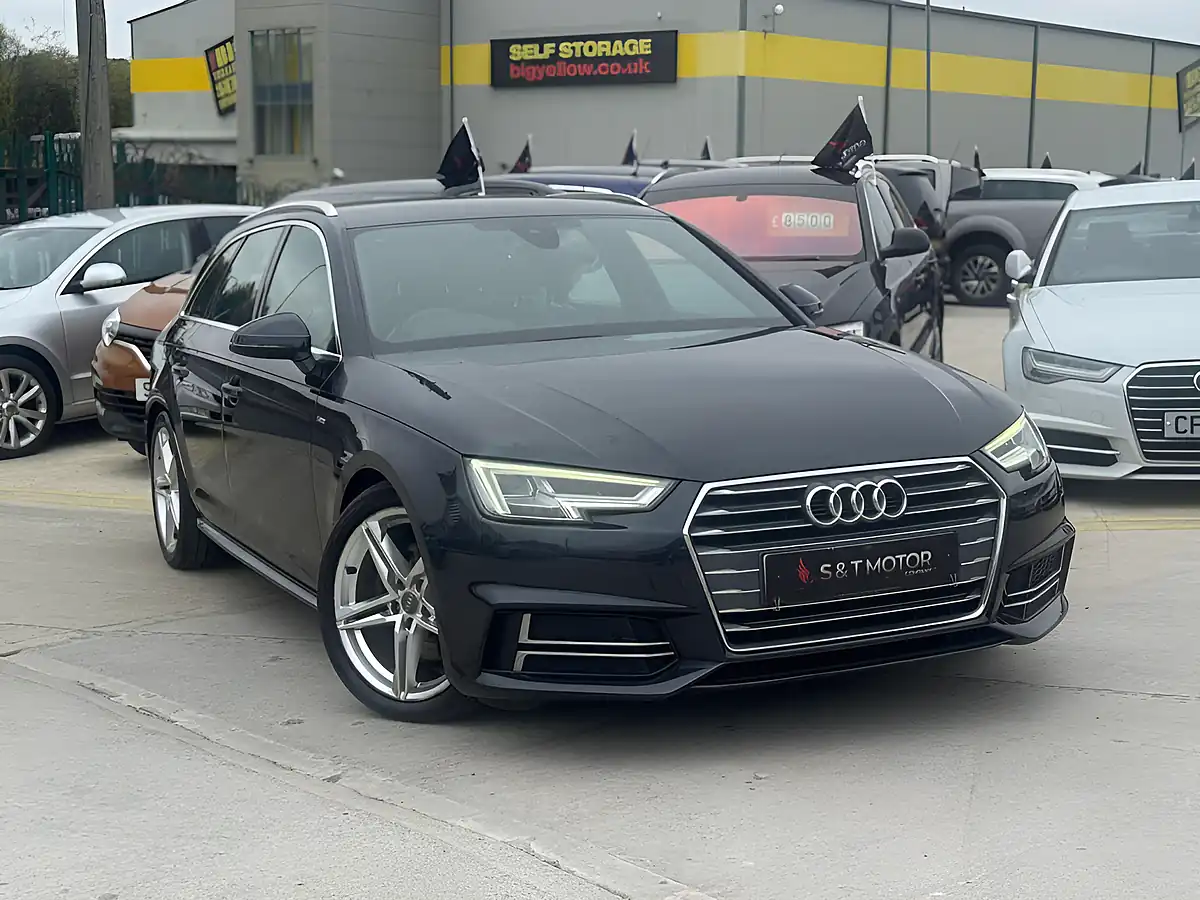Used 2016 Audi A4 Avant S Line Blue - Front View