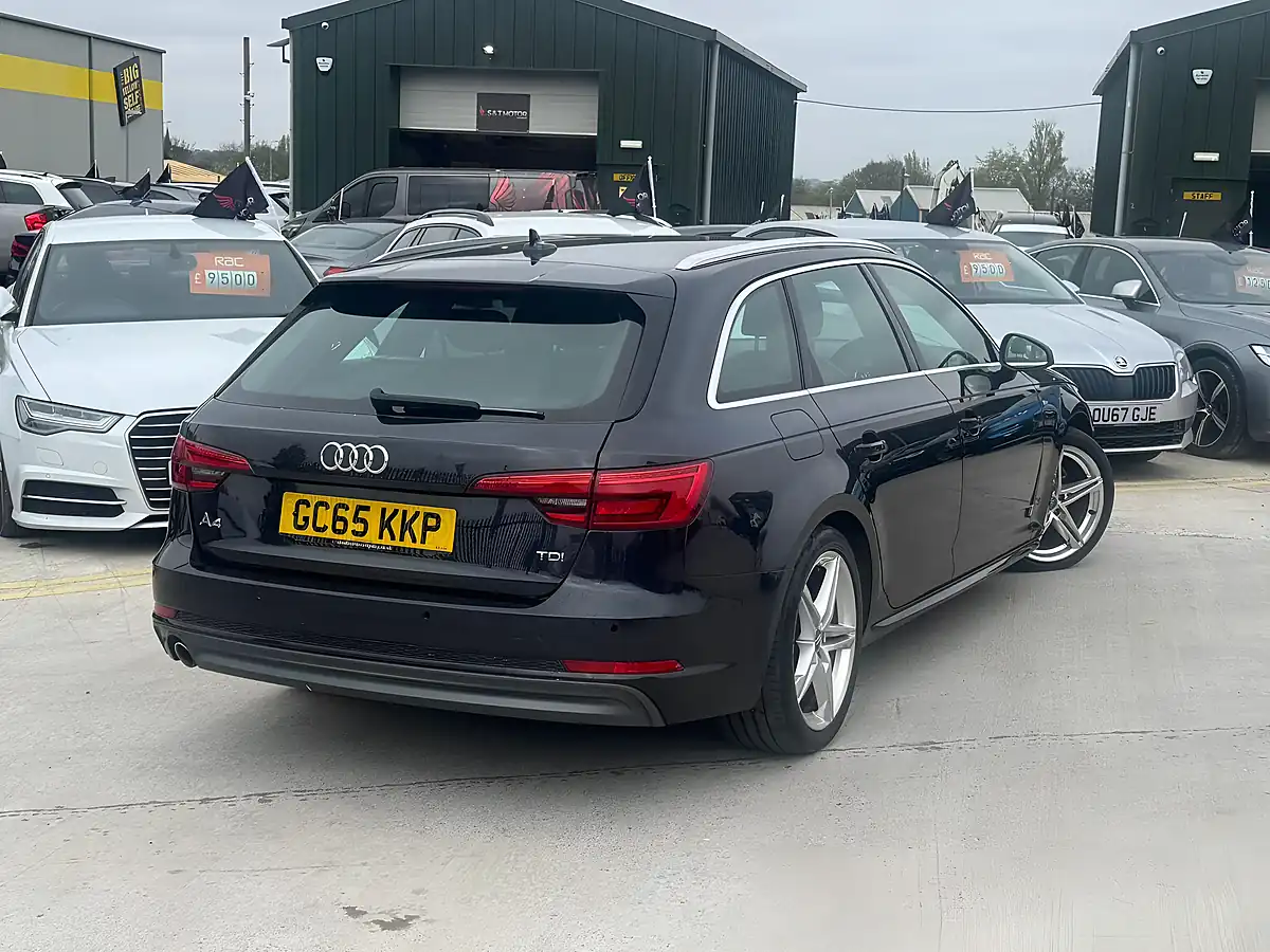 Used 2016 Audi A4 Avant S Line Blue - Interior and Exterior details 12