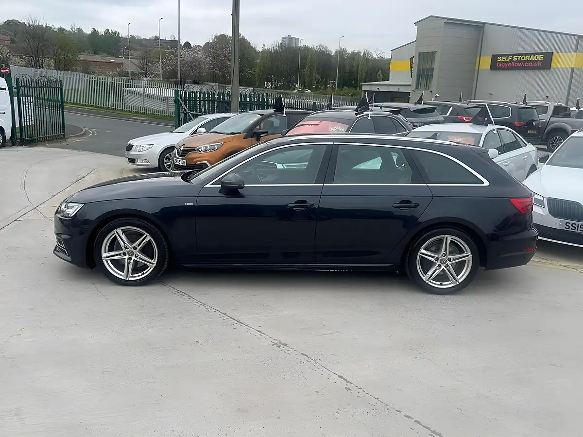 Used 2016 Audi A4 Avant S Line Blue - Interior and Exterior details 8