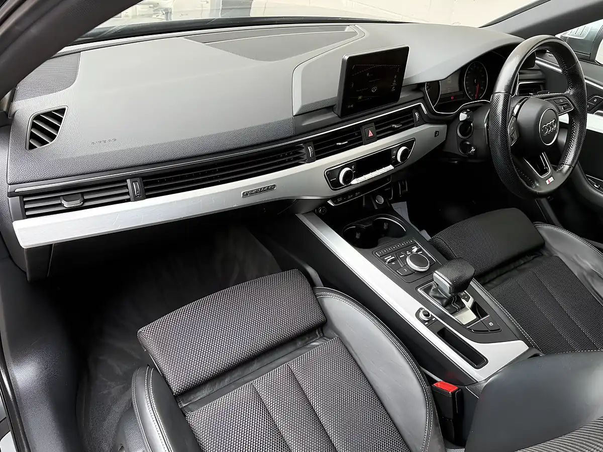 Used 2016 Audi A4 Avant S Line Grey - Interior and Exterior details 13