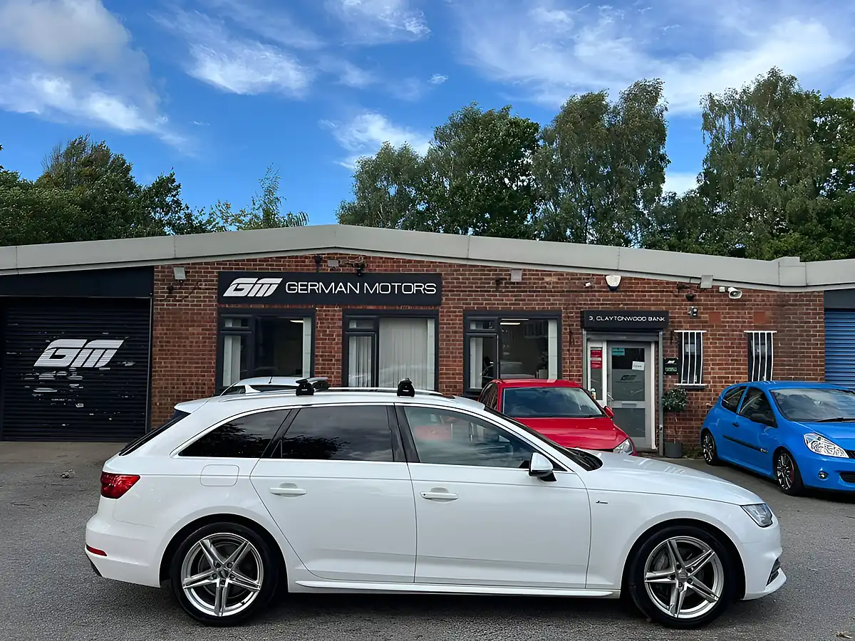 Used 2016 Audi A4 Avant S Line White - Interior and Exterior details 9