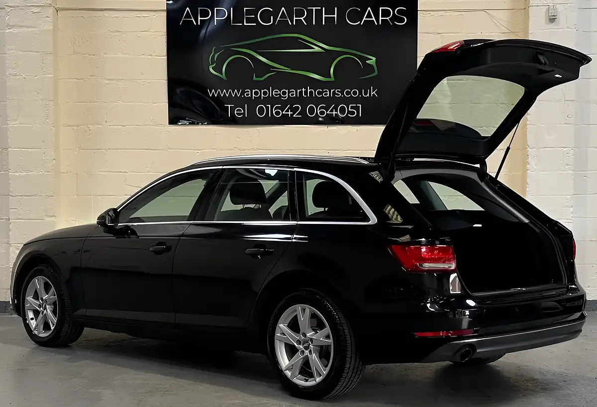 Used 2016 Audi A4 Avant Sport Black - Interior and Exterior details 8