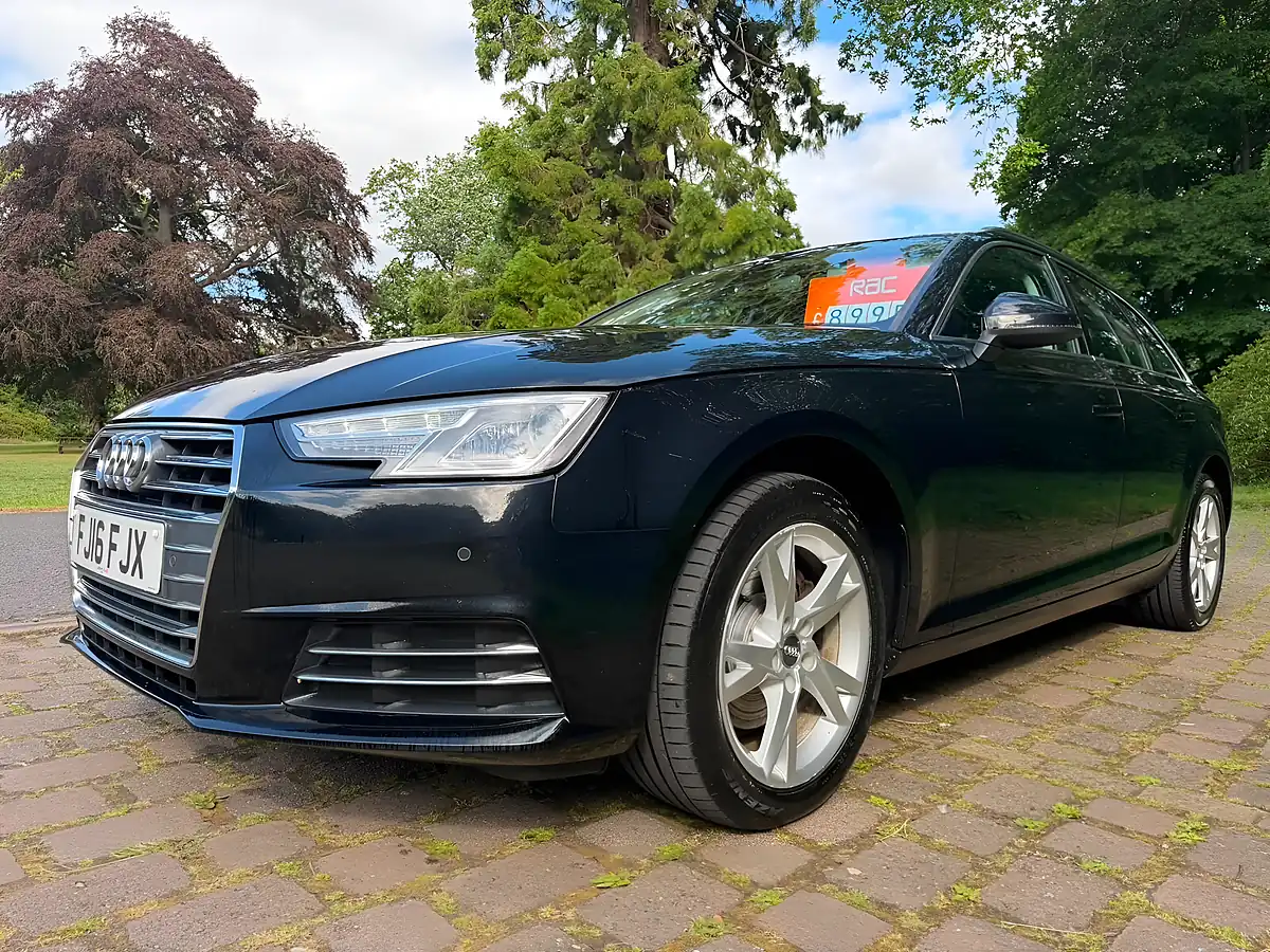 Used 2016 Audi A4 Avant Sport Black - Interior and Exterior details 2