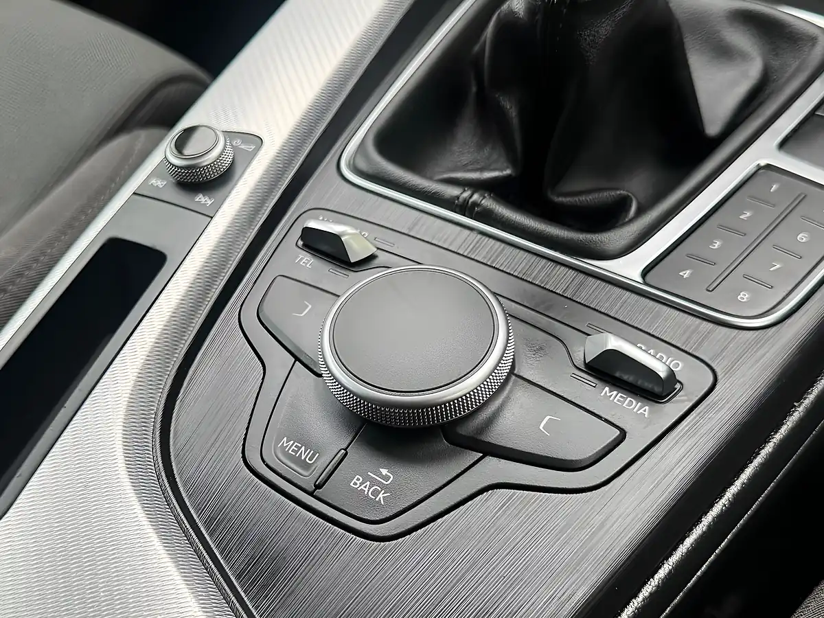 Used 2016 Audi A4 Avant Sport Black - Interior and Exterior details 20