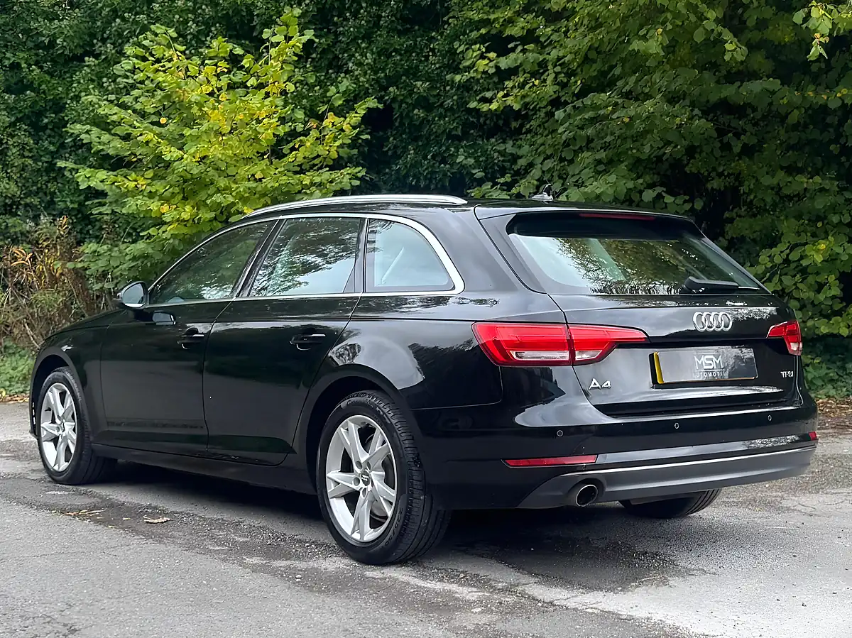 Used 2016 Audi A4 Avant Sport Black - Interior and Exterior details 9