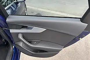 Used 2016 Audi A4 Avant Sport Blue - Interior and Exterior details 11