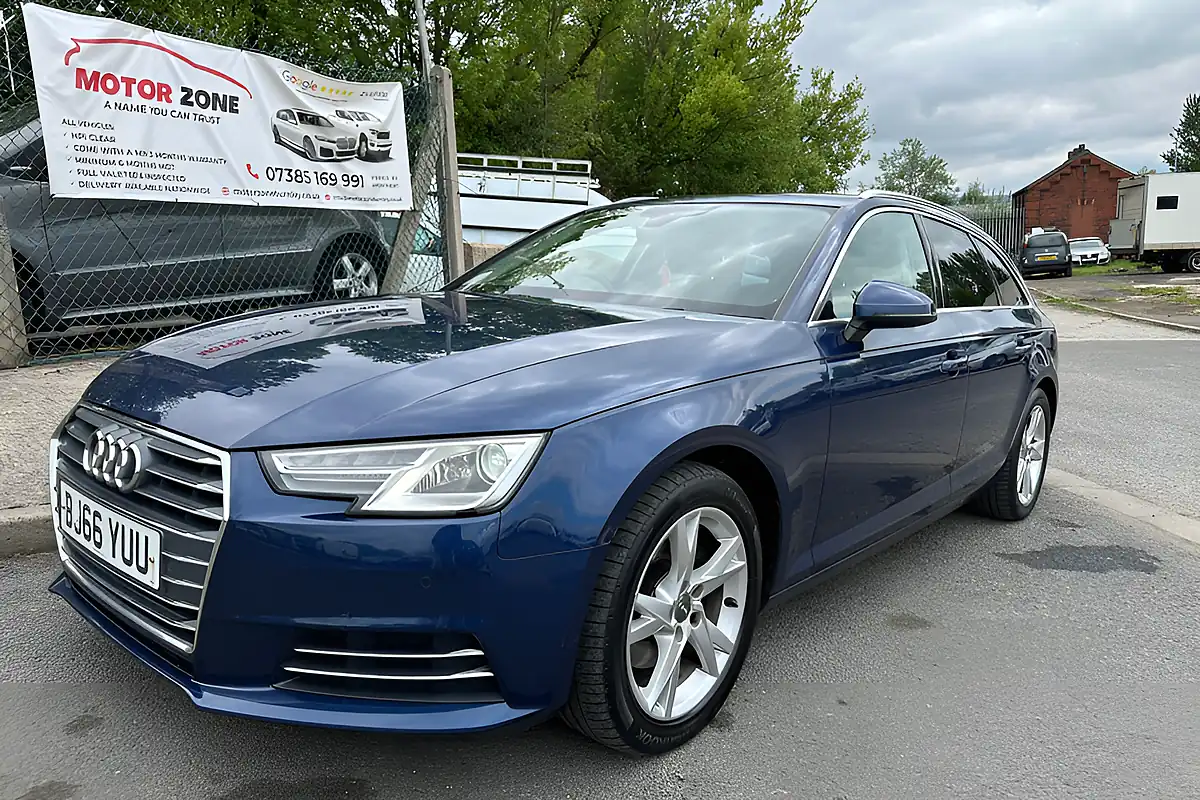 Used 2016 Audi A4 Avant Sport Blue - Interior and Exterior details 3