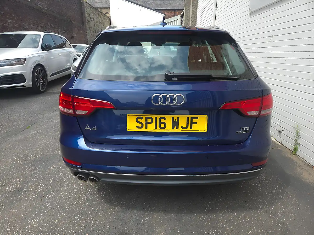 Used 2016 Audi A4 Avant Sport Blue - Interior and Exterior details 15