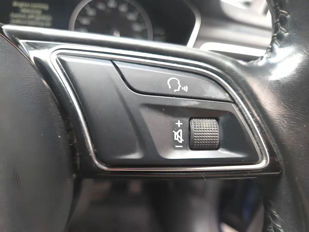Used 2016 Audi A4 Avant Sport Blue - Interior and Exterior details 17